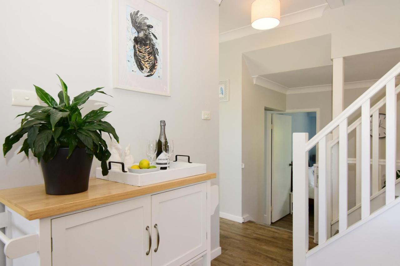 Treetops - Three Bedroom With Great Views, In The Village! Holiday home *